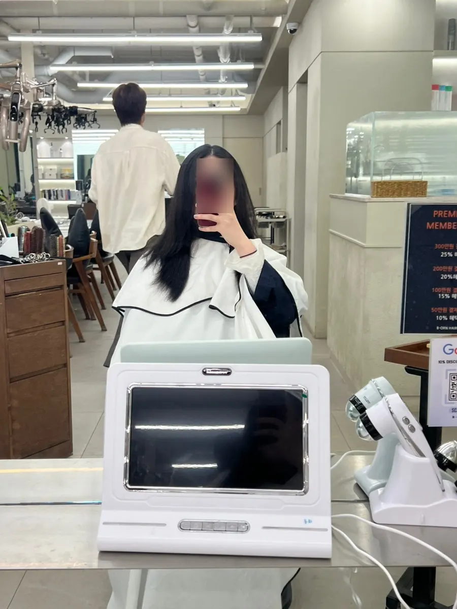 Design cut adjusting length to fit the face shape
