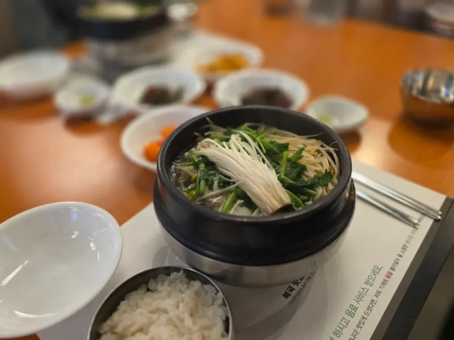 Visit photo of Bogi-o Boguk, a pufferfish restaurant in Cheongdam