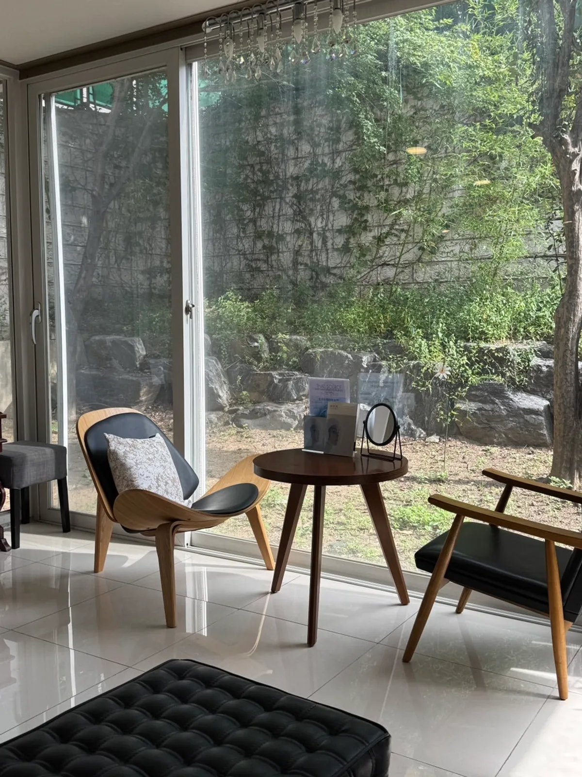 Neatly arranged lobby of Clermont Monde
