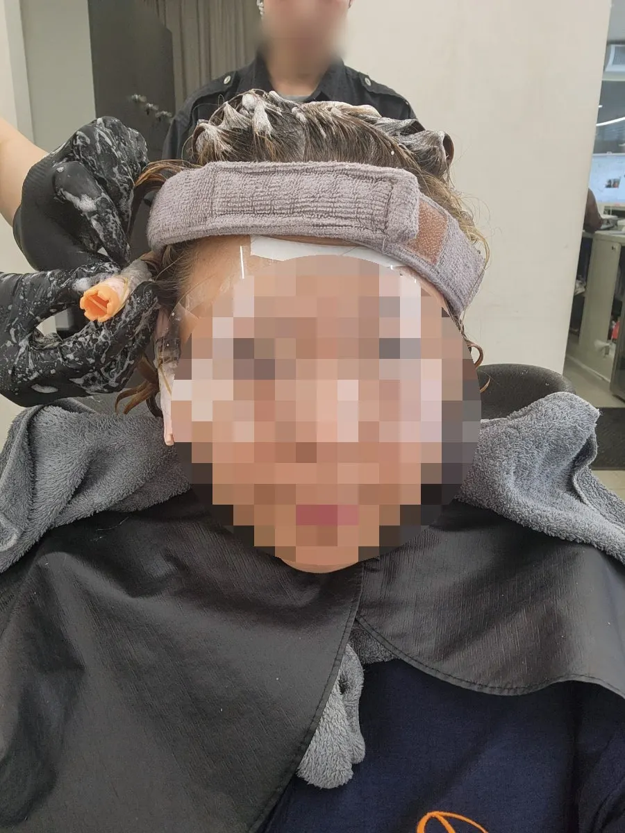 Neutralizer applied in foam form