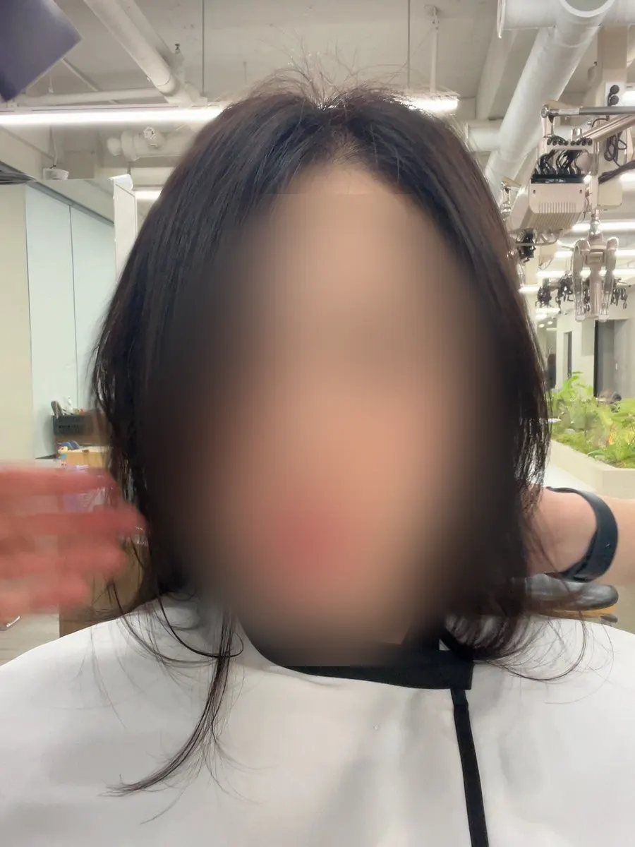 윤기가 살아난 염색 모발 클로즈업