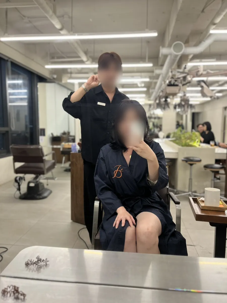 염색 완성 후 전체 헤어 모습