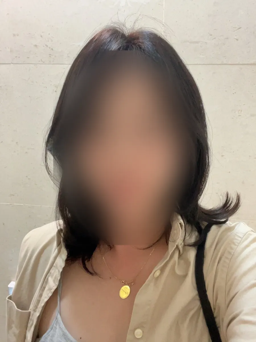 웨이브 스타일링으로 마무리한 헤어 컬러