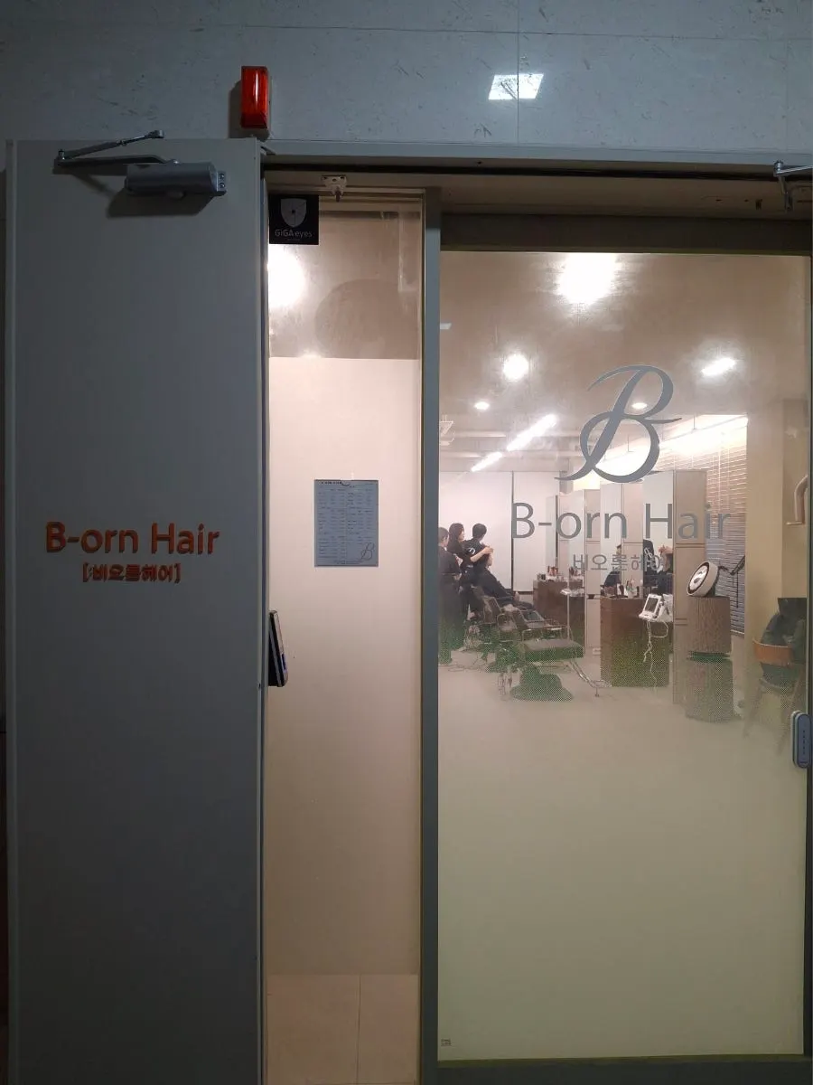 Interior and exterior atmosphere at Beorn Hair Cheongdam
