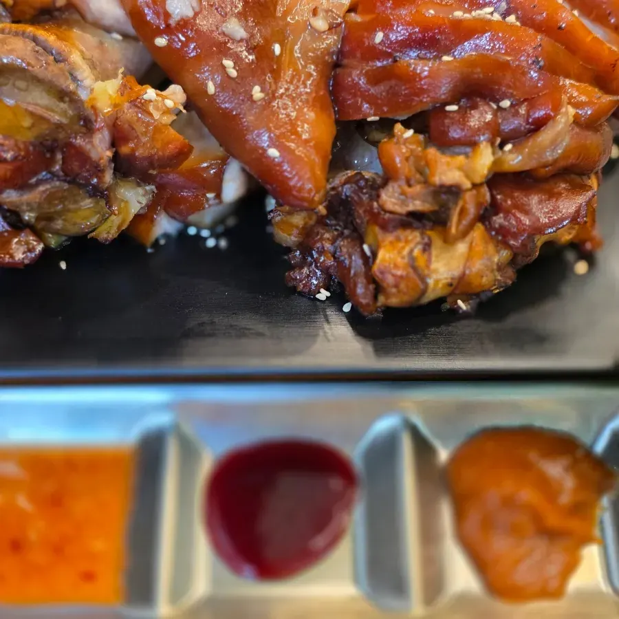 Signature jokbal table spread at Cheongdam Jokbal Gwanggyo Sanghyeon Branch