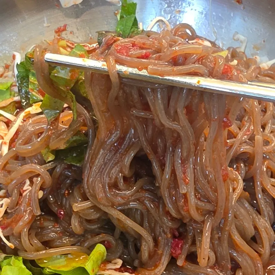 Close-up of the mixed makguksu noodles