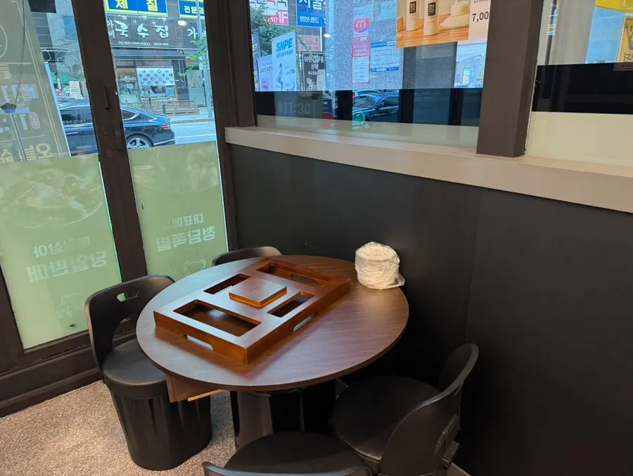 Spacious, clean interior of the jokbal restaurant
