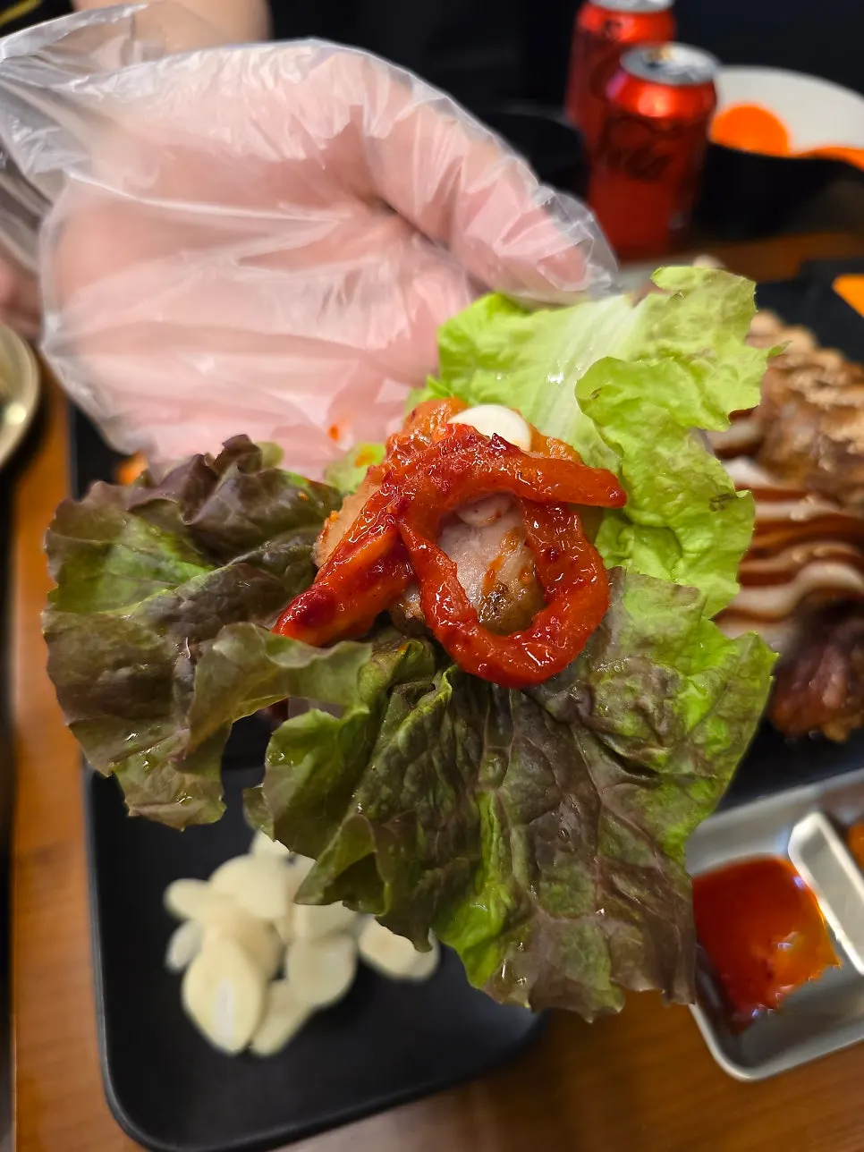 깻잎에 싼 보쌈과 무말랭이