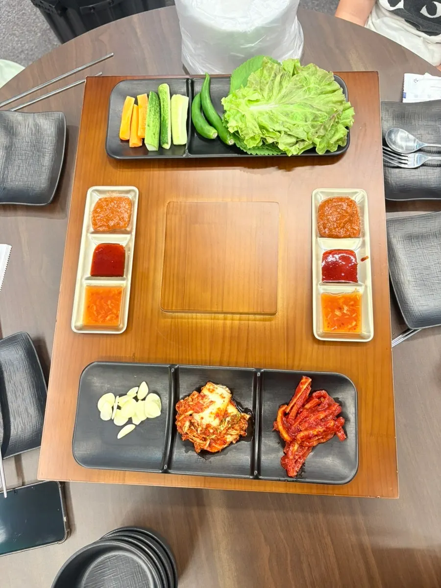 搭配豬腳的三種醬料