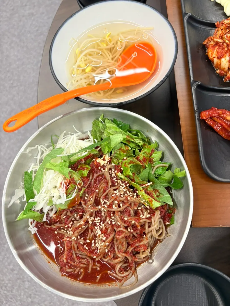 內用附送的蕎麥涼麵