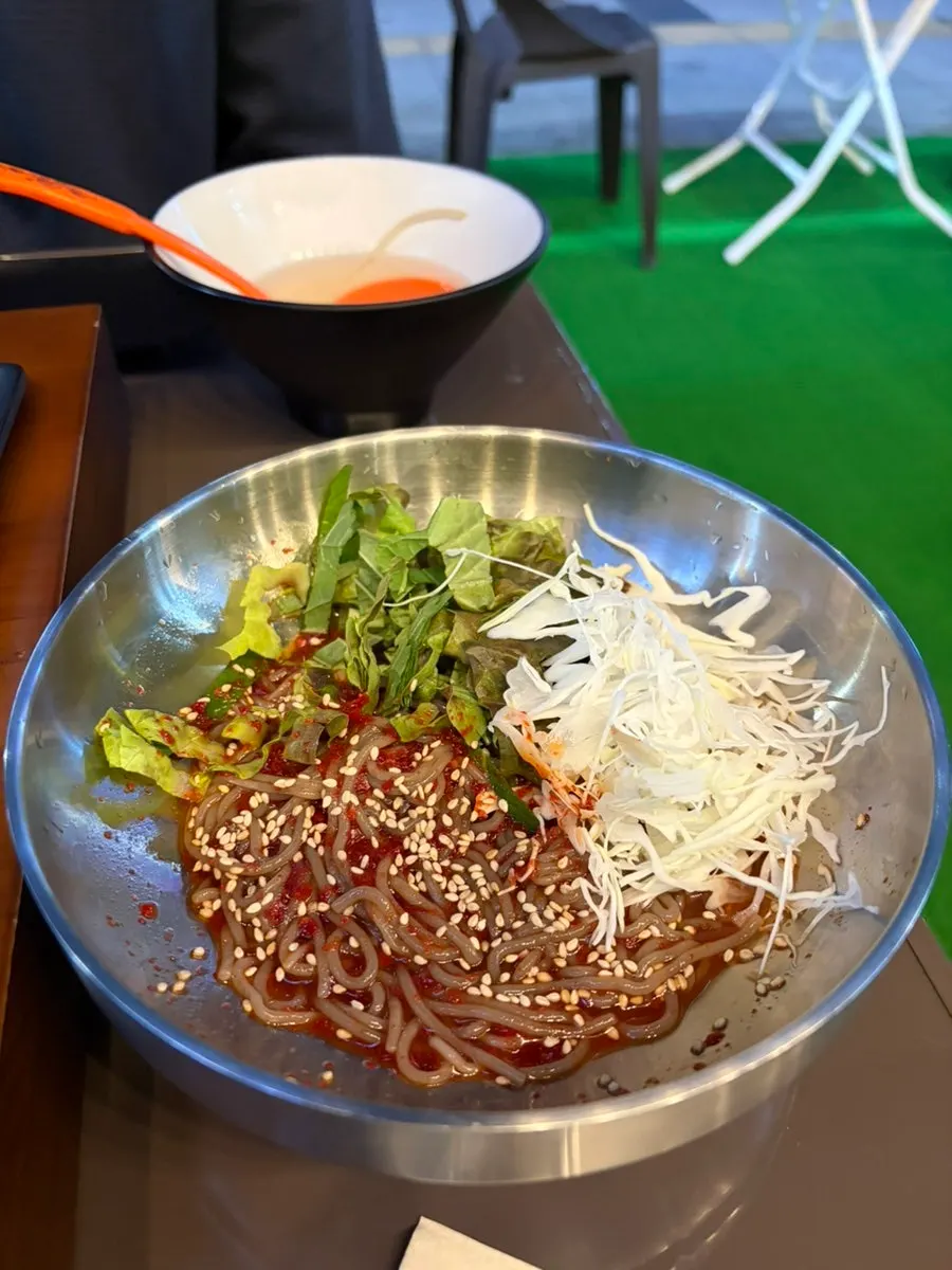 Free makguksu served for dine-in guests