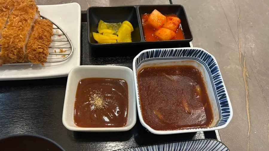 청담까츠 강남구청역점 식사 마무리 상차림