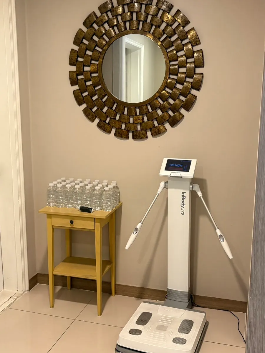 License and InBody machine displayed in the lobby