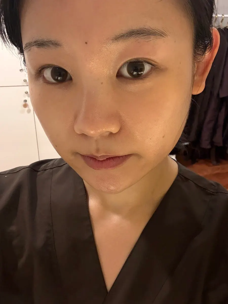 Selfie after finishing the treatment at Clermont Monde