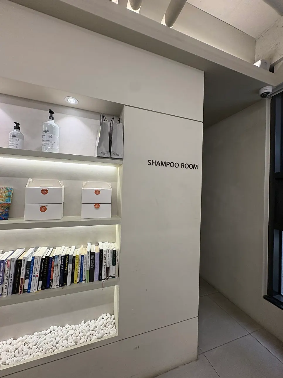 View of the styling seats at Beorn Hair Cheongdam