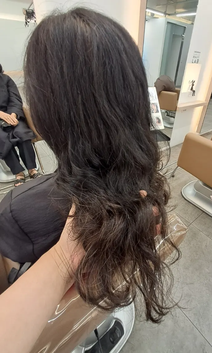 Seated in the treatment chair at Park Jun Beauty Lab Cheongdam Branch