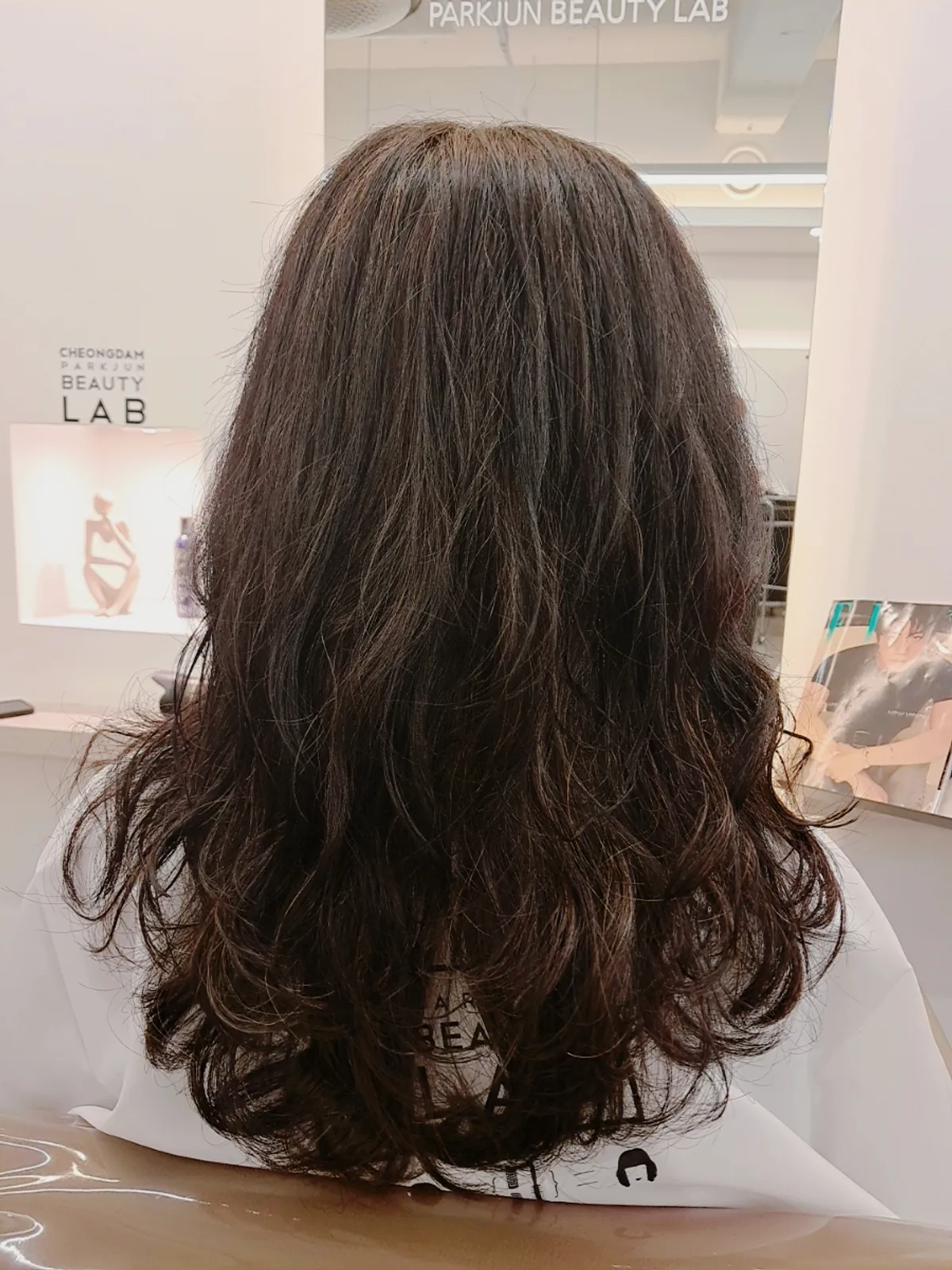 Finished magic setting layered perm at Park Jun Beauty Lab Cheongdam Branch