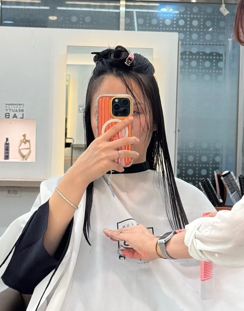 모발 손상 최소화를 위한 시술 장면