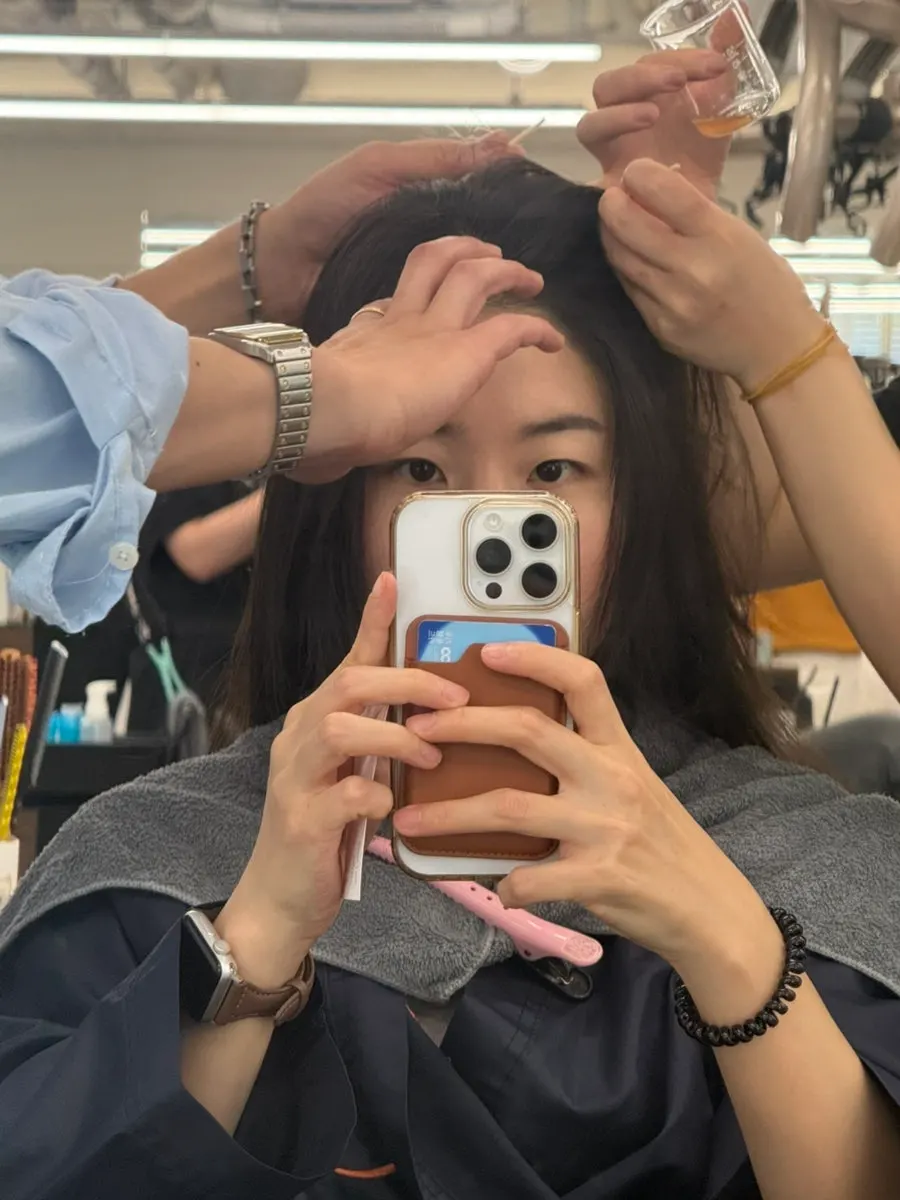 Damaged long hair before the cut