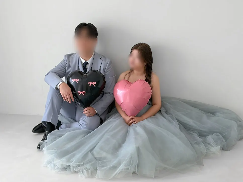 Wedding shoot photo with waves showing under the lighting