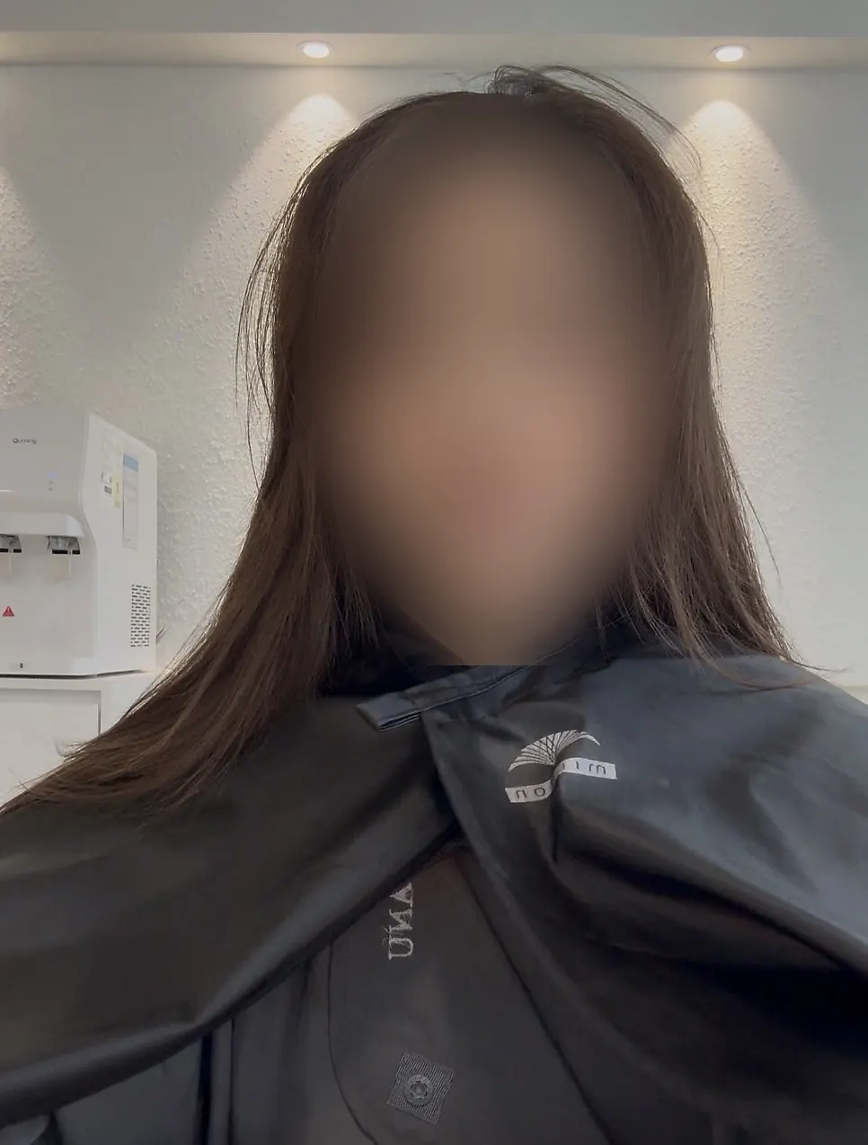 Hair condition with red tones showing before the dye