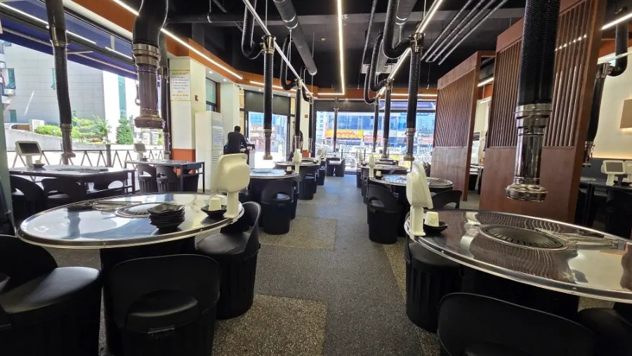 Wide view of the spacious dining room