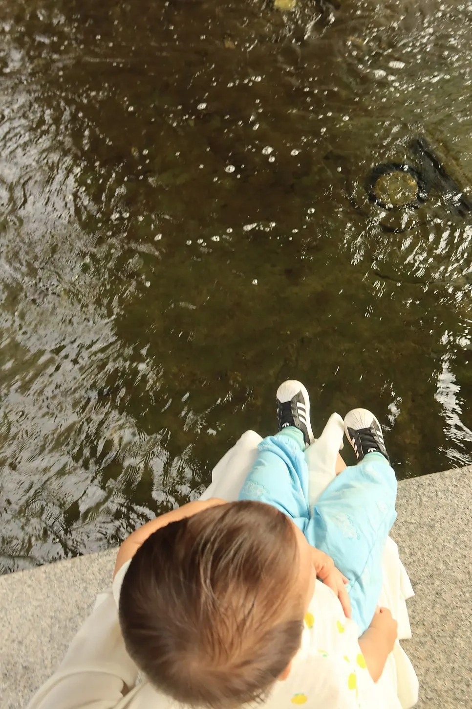 Cheonggyecheon Outdoor Library outing scene