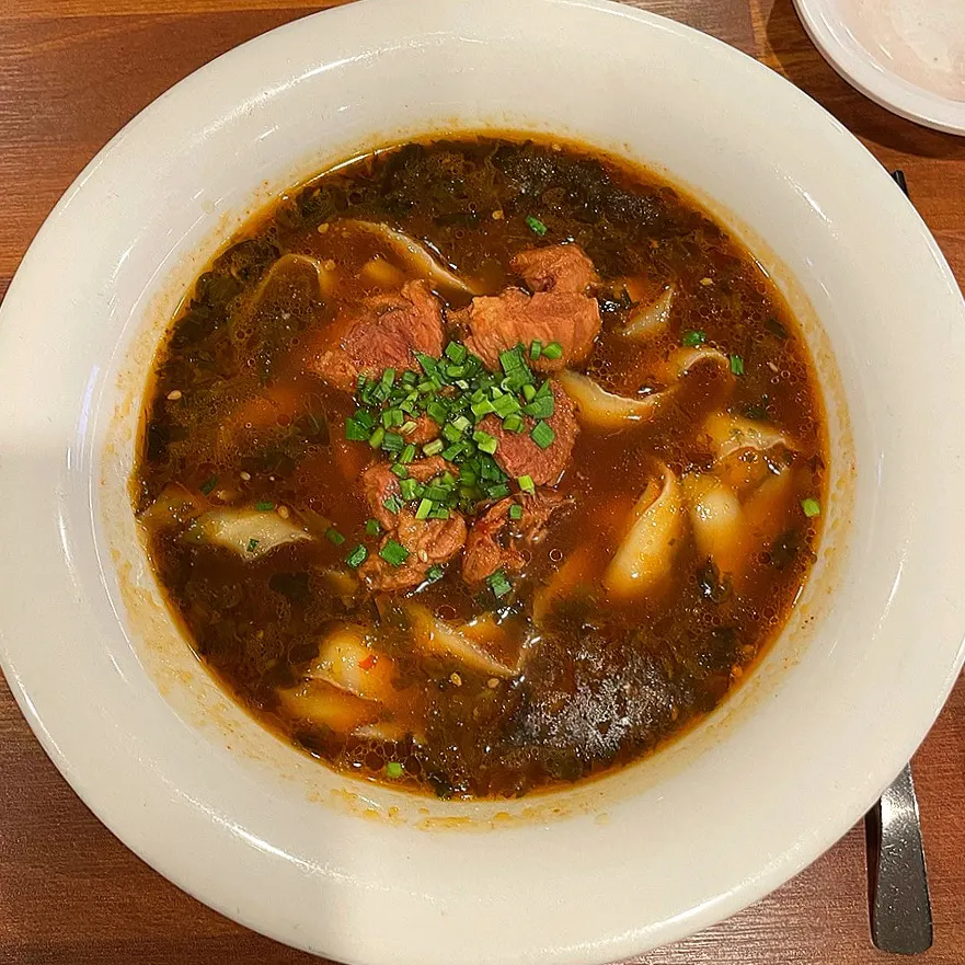 기본찬 접시 클로즈업