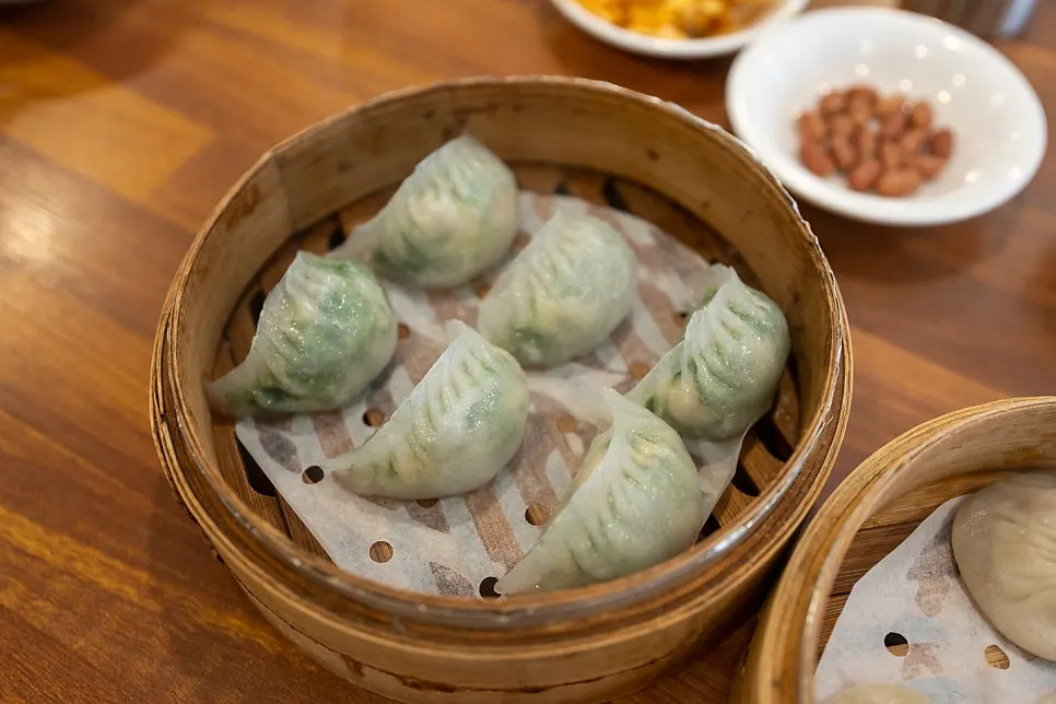 Crystal moon dumplings filled with whole shrimp and chives