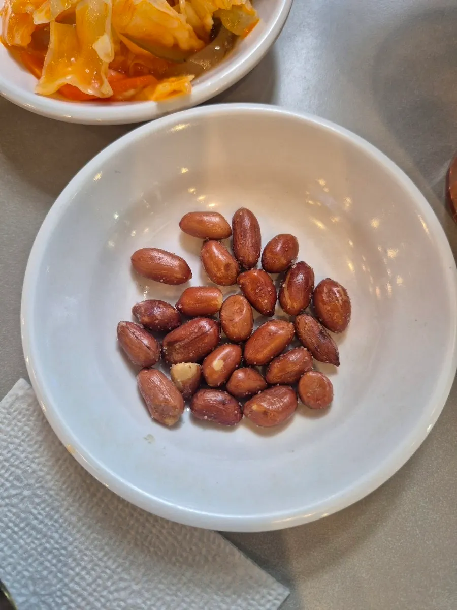 Stir-fried peanuts side dish