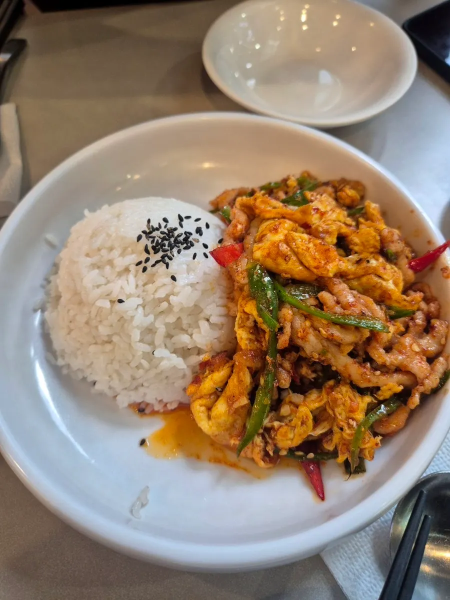 Tiger stir-fry rice bowl set at Cheonghwa Uyuk Dosakmyeon