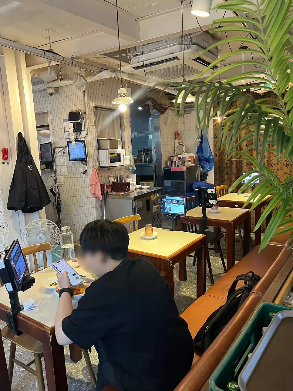 청화원 대학로점 입구 주변 모습