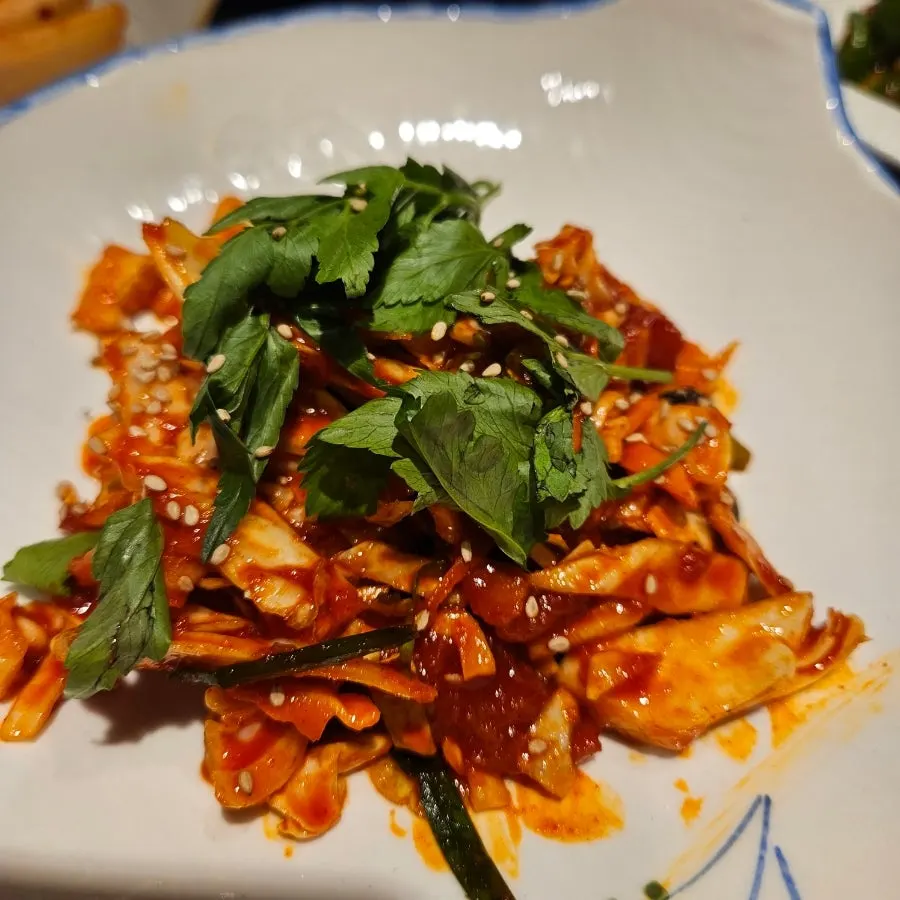 Sokcho seasoned dried pollock sashimi with gopchang gim