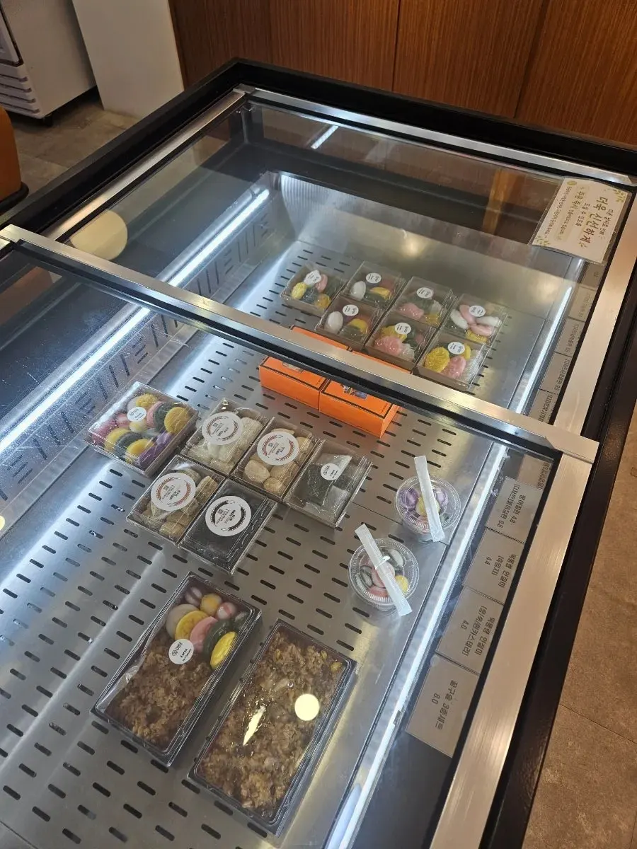 Order counter at Tteokmama Yullyang Branch