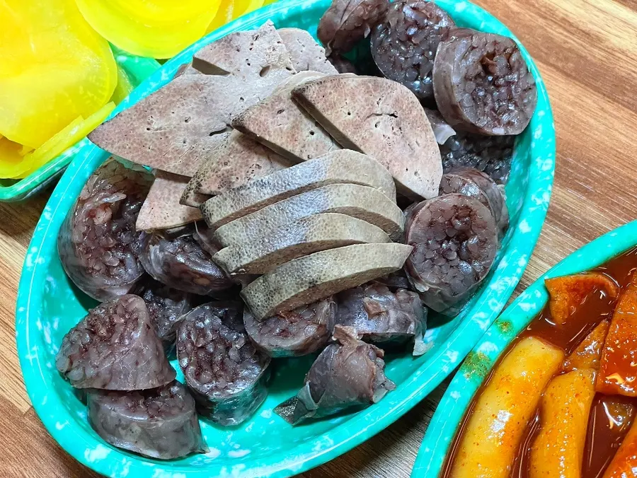 One serving of chewy sundae with liver