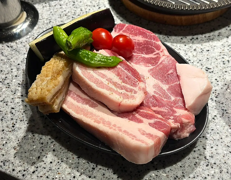 통돼지 반마리세트 450g 한 상