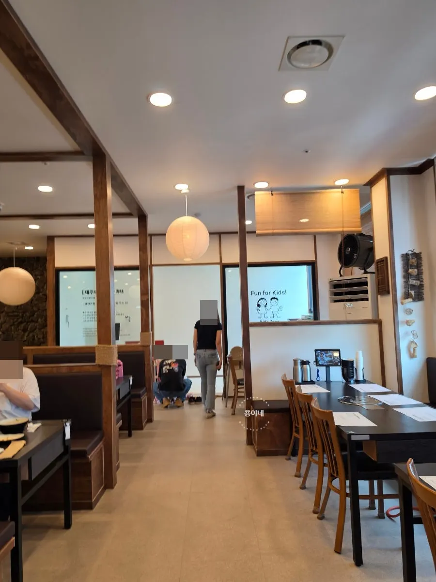 Family dining area at Jeju Badang
