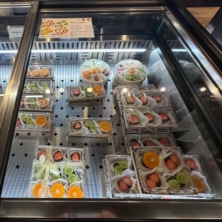 추석 선물용 떡 세트 진열