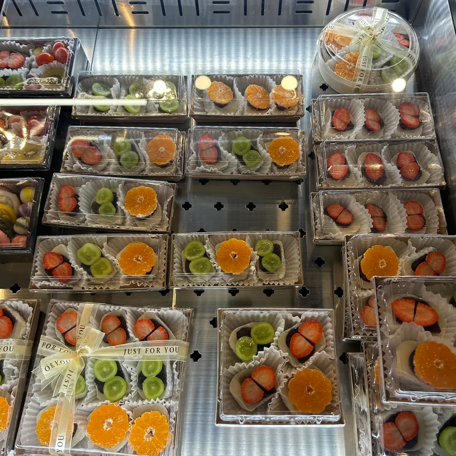딸기 샤인머스켓 귤 과일찹쌀떡 구성