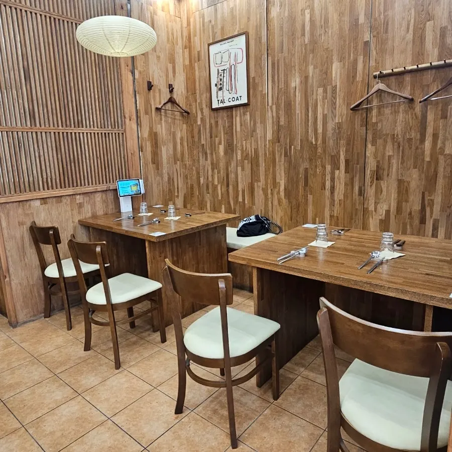 View around the self-serve bar at Oneul Haru