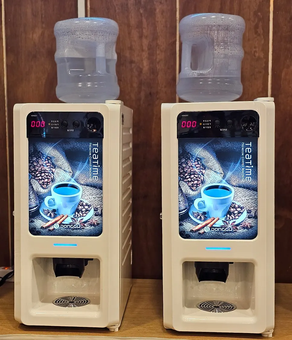 복숭아아이스티와 매실차, 커피머신