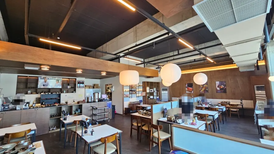 Interior of Sorori Sotbap Gagyeong Direct Branch