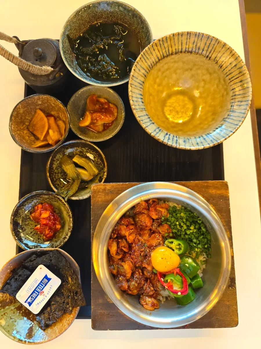 주문 즉시 지은 꼬막 솥밥