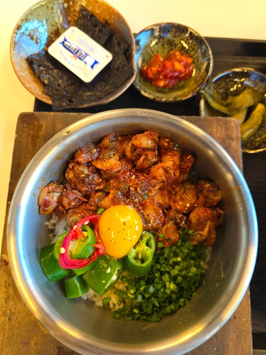 꼬막 솥밥 한상차림