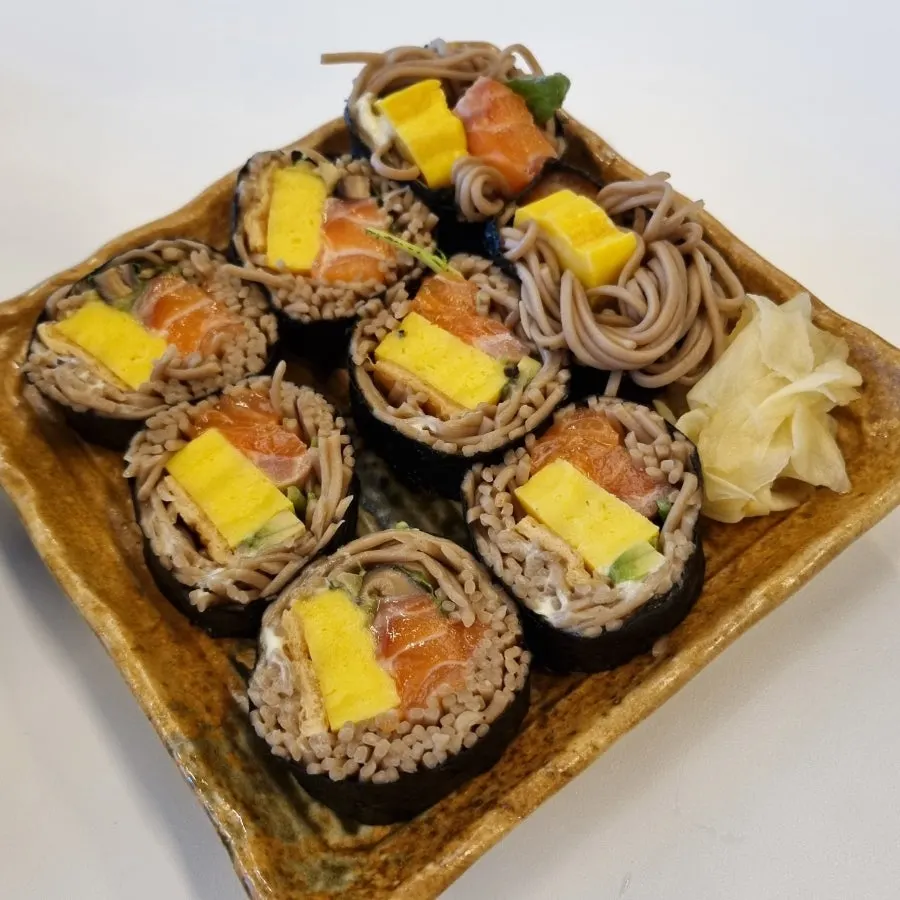 Beef rib pot rice and fresh salmon gimbap at Sorori Sotbap in Gagyeong-dong, Cheongju