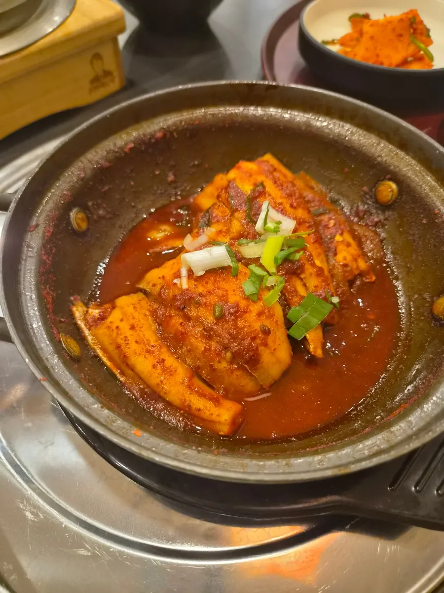 Jeju Badang salad bar information