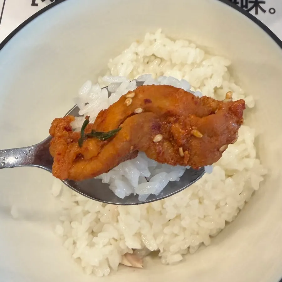 Spicy pork stir-fry with a smoky flavor