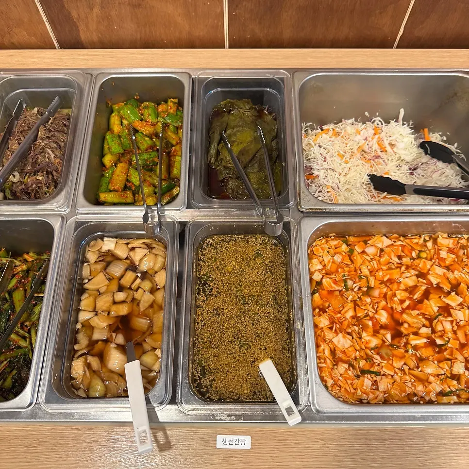 A variety of side dishes from the salad bar