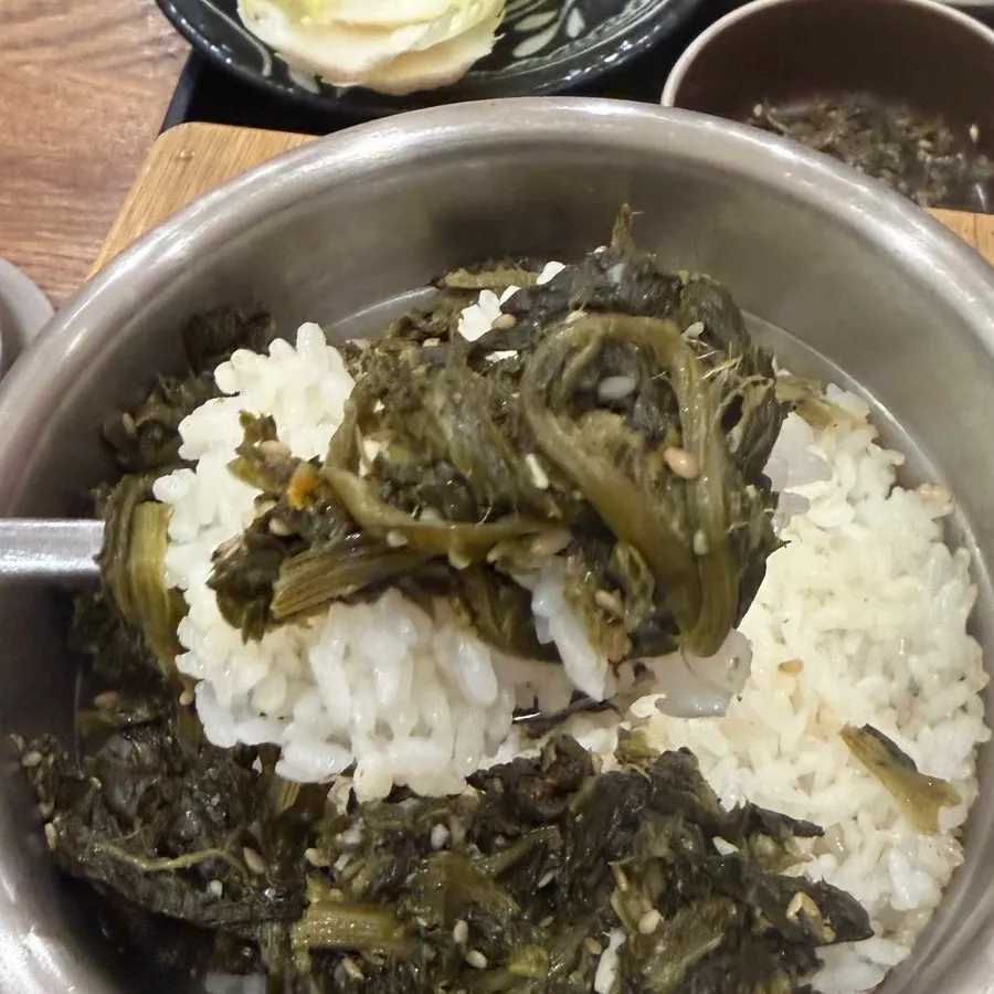 Gochujang bulgogi stir-fried in special sauce