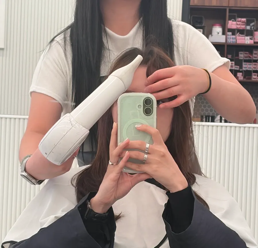 Hair styled after the final blow-dry
